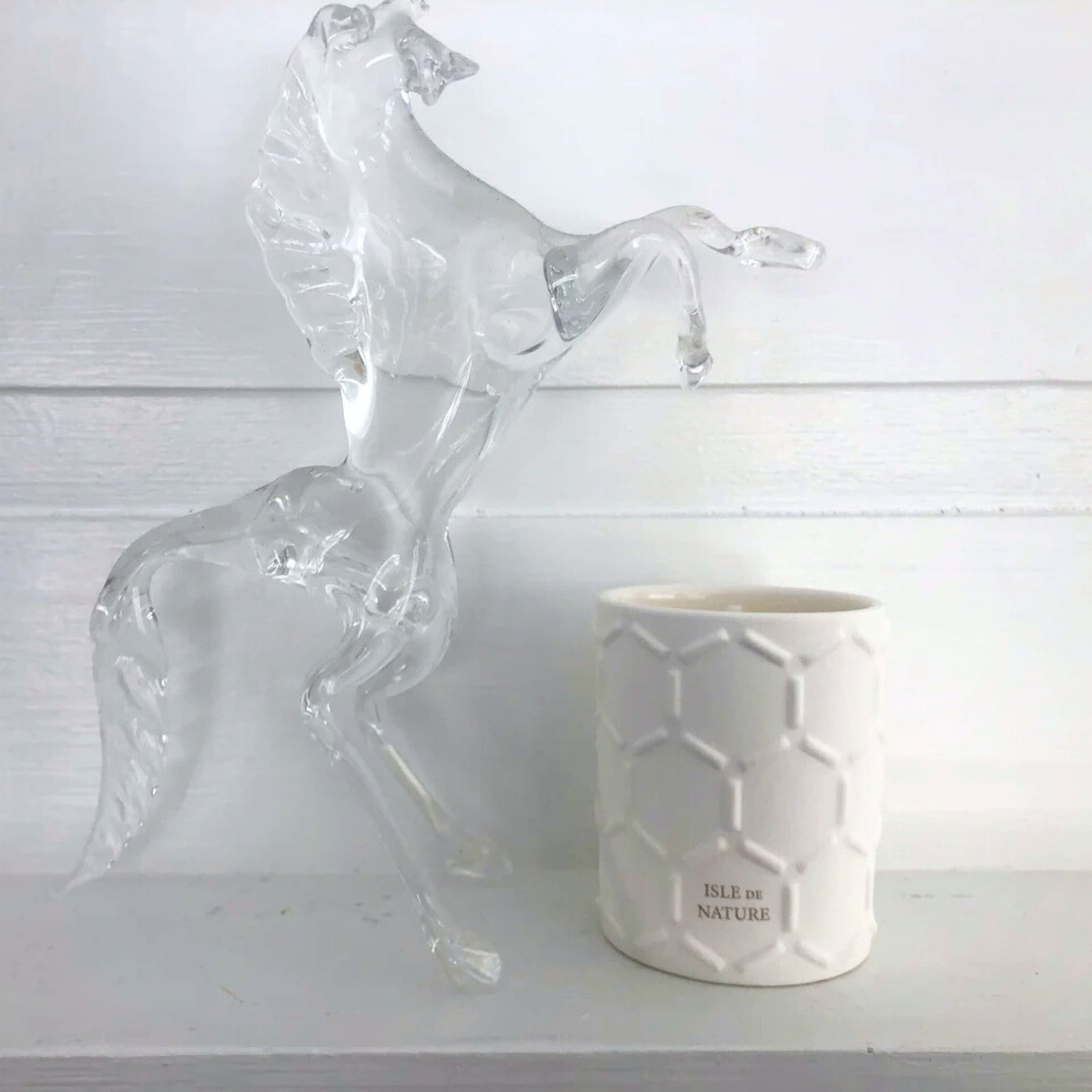 Pagua Bay Votive Candle – Ceramic Honeycomb, 2.25 oz