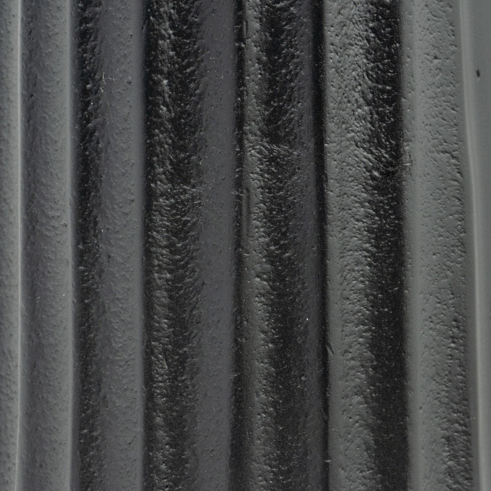 The Column Holder – Striped Aluminum Pedestal