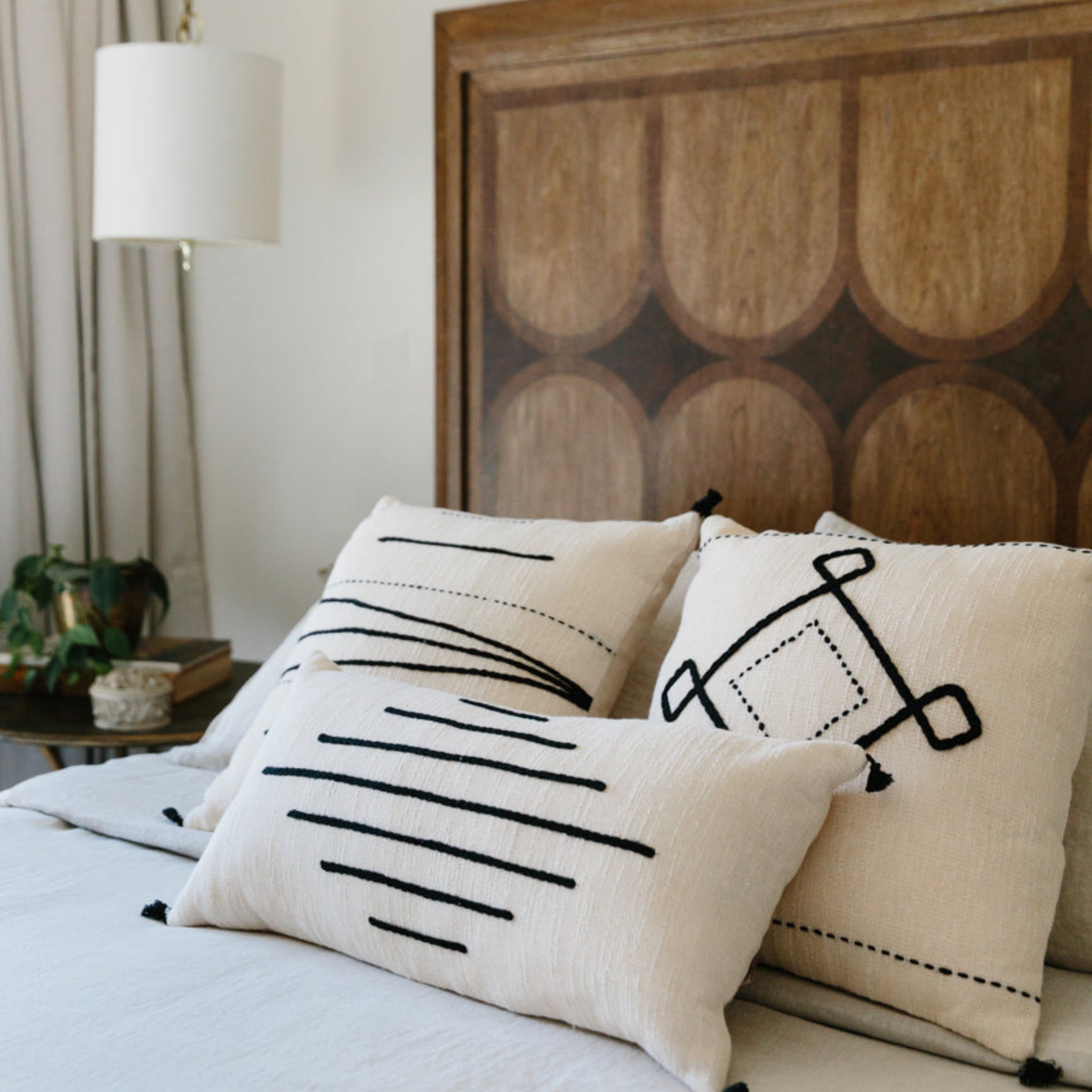 The Medina Pillow – Handwoven in Tunisia