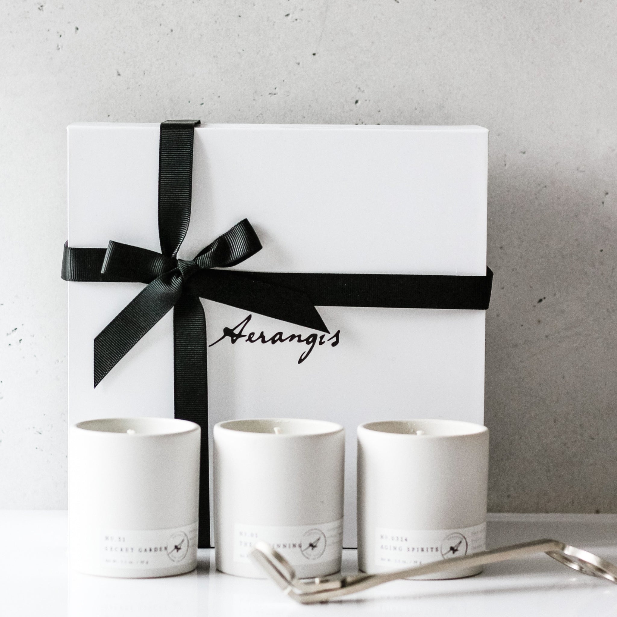 Signature Candle Trio – A Curated Set of Scented Candles