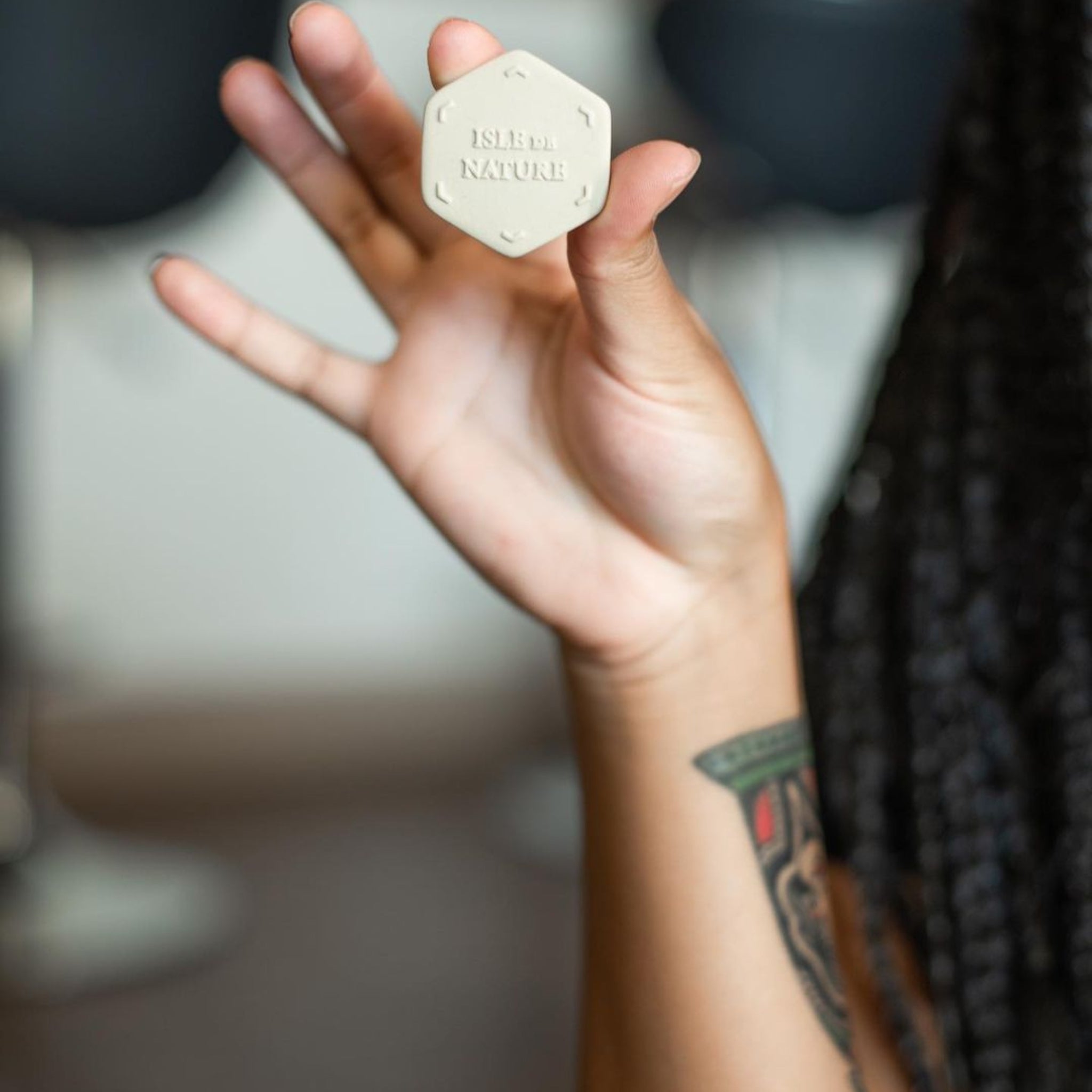 Pagua Bay Scent Coin – Fragrance-Infused Ceramic