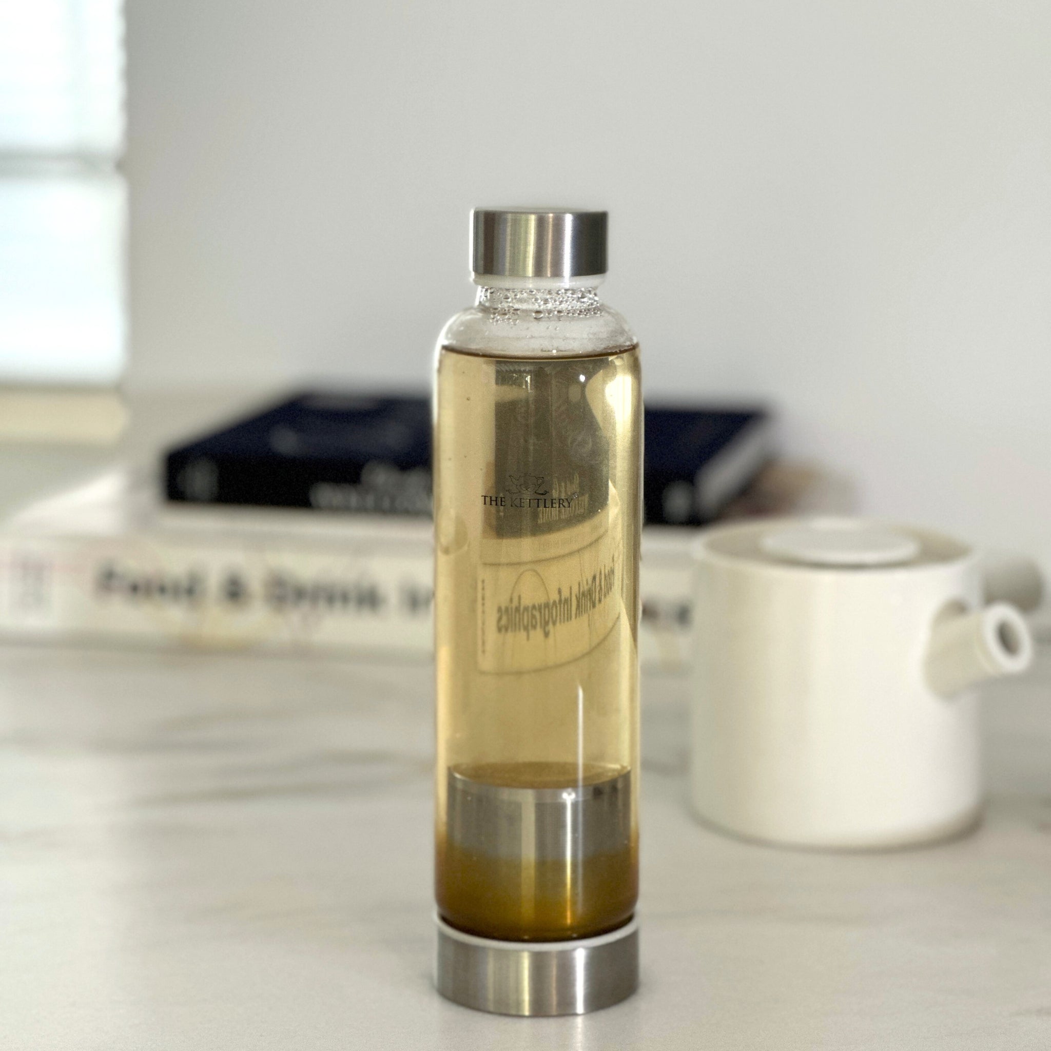The Infuse Bottle – Glass Tea Decanter