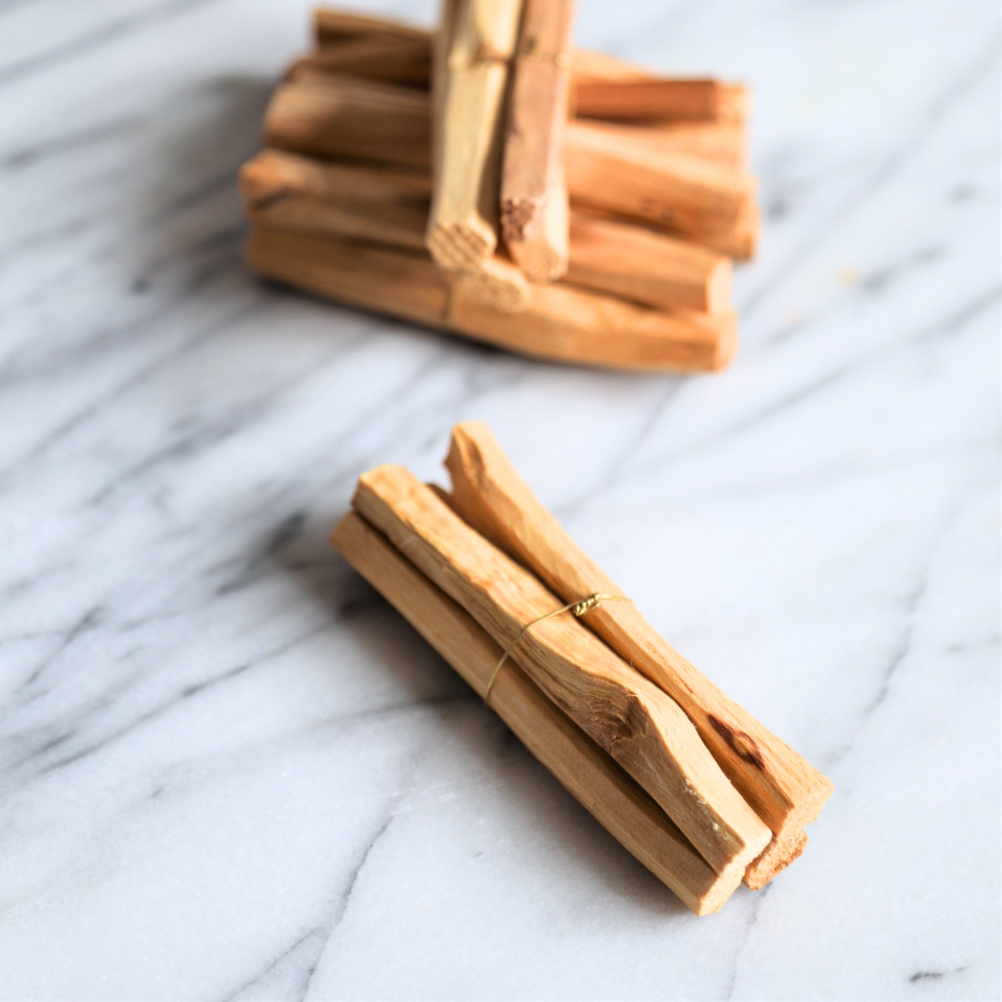 Palo Santo Cleansing Bundle (4 Sticks)