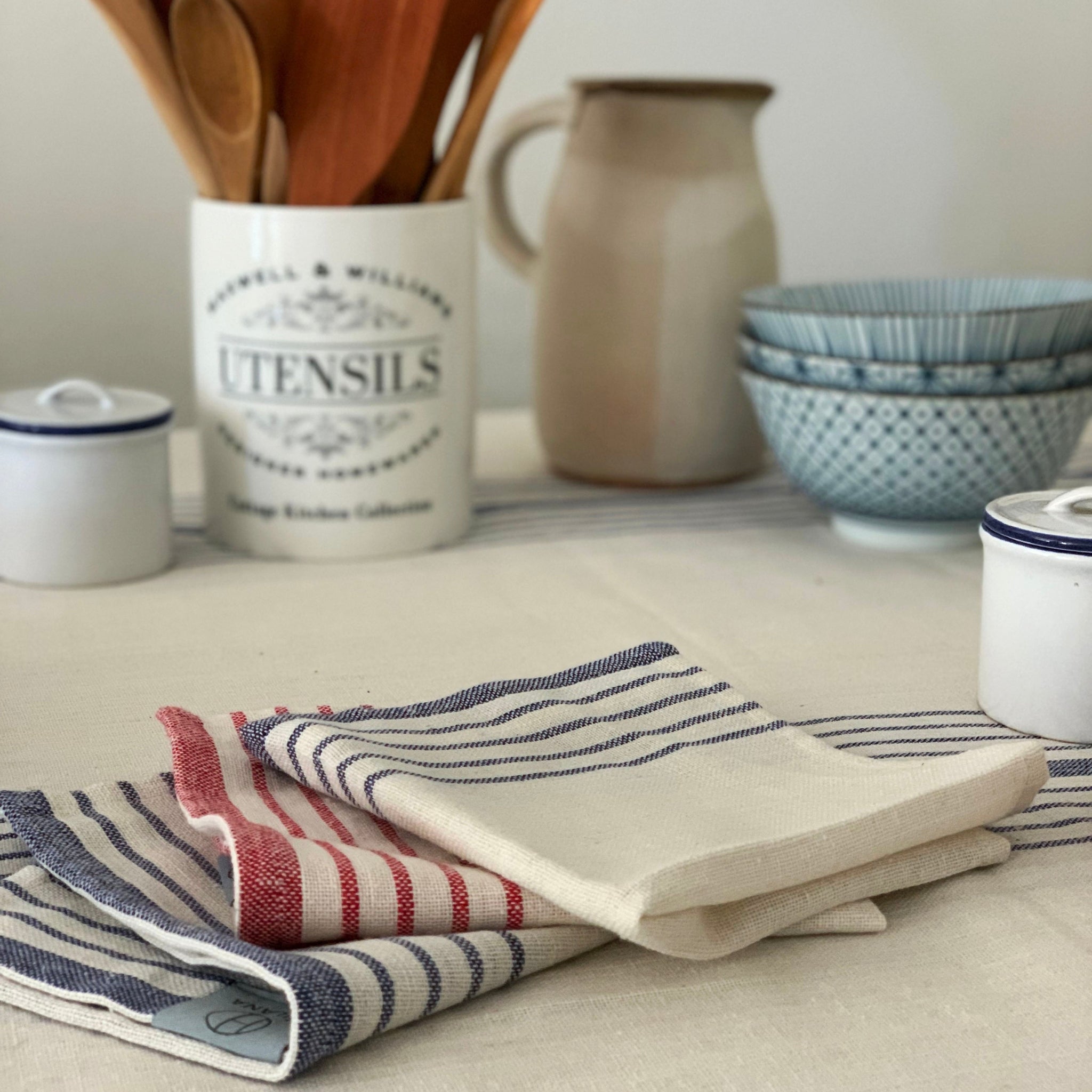 The Kayseri Striped Linen Set – Red